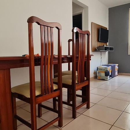 Apartamento aconchegante com estacionamento e wifi 400 mega Ribeirão Preto Exterior foto